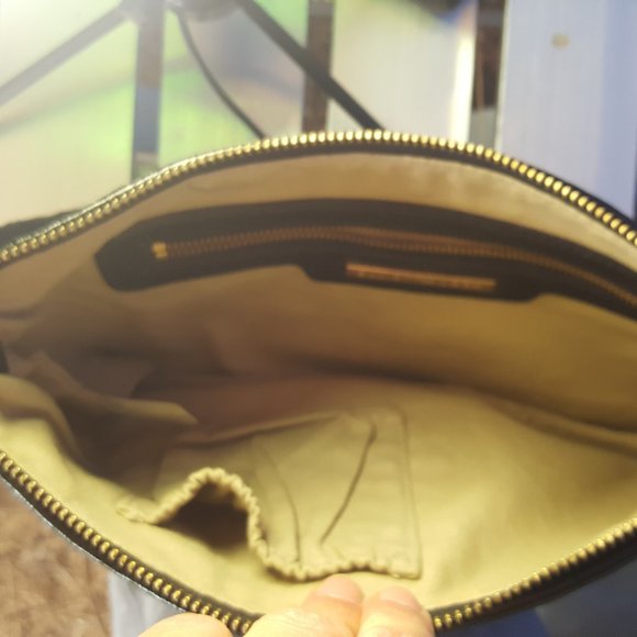 Black basket weave leather Elliot Lucca hand bag - Picture 6 of 6